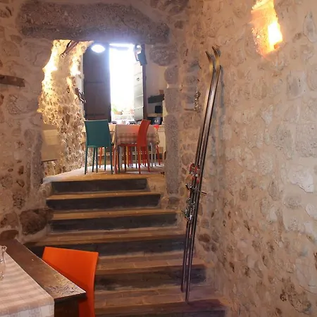 Le Pagliare Del Gran Sasso Bed and breakfast Assergi