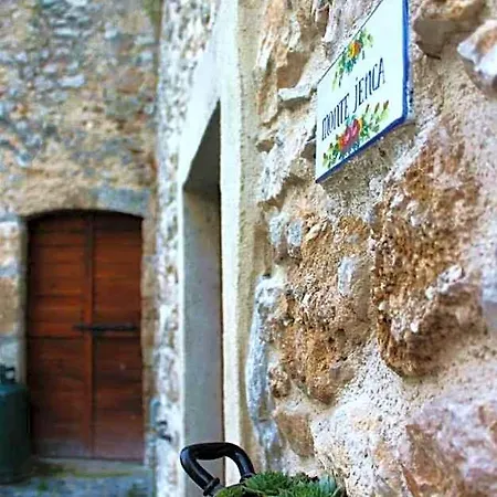 Le Pagliare Del Gran Sasso